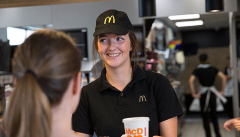 Exit le CV ! Pour recruter, McDonald’s mise sur les soft skills - D.R.