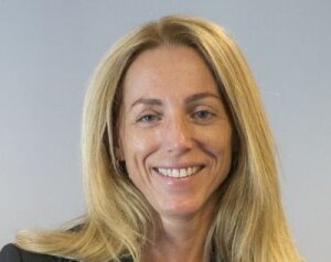 Véronique Crouzier, DRH du groupe Arkéa