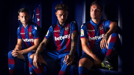 ©  Levante UD