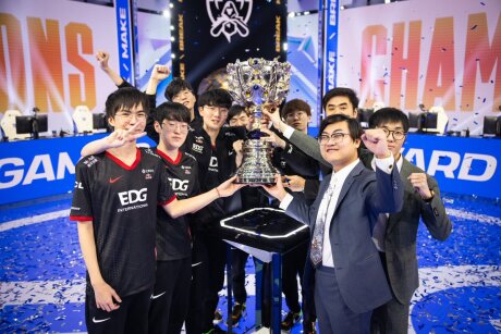 ©  Riot Games