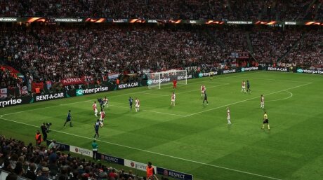 ©  UEFA