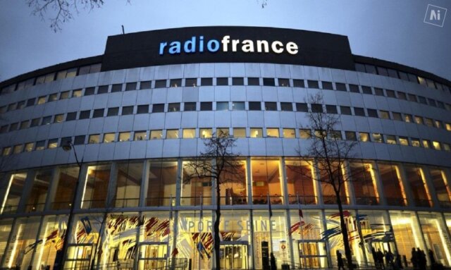 Radio Portable AM/FM - Haute Sensibilité - Pour Maison, Garage, Camping - Compacte Avec Piles AA