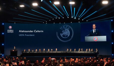 ©  UEFA