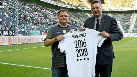 ©  DFB