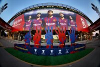 ©  FCB